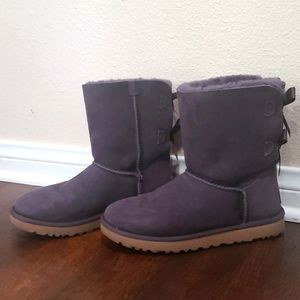 UGG Bailey Bow Women Size 8 - Purple